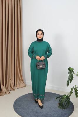 Zümrüt Yeşili Şeritli Çift Renk Merserize Elbise